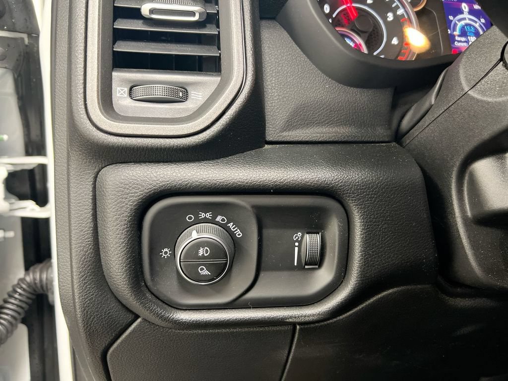 Used 2026 RAM 2500 Tradesman AWD/4WD image 19
