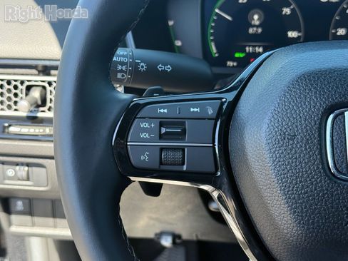 Used 2025 Honda Civic Sport Touring image 17