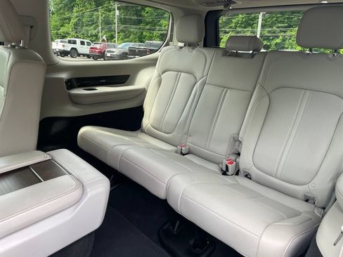 Used 2022 Jeep Grand Wagoneer Series I w/ HD Trailer Tow Package AWD/4WD image 18