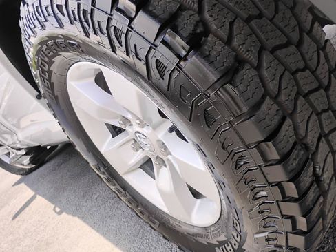 Used 2020 RAM 1500 Tradesman w/ Power & Remote Entry Group RWD image 3