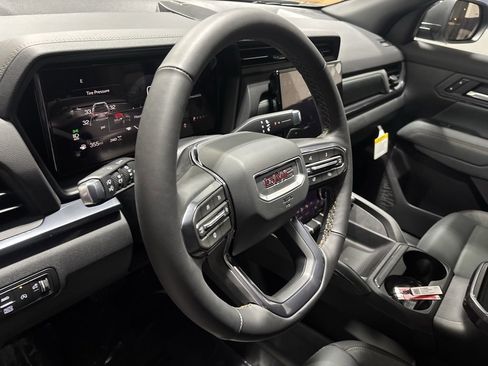 New 2026 GMC Terrain AT4 w/ Convenience Package III image 15