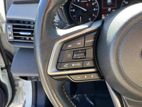 Used 2024 Subaru Outback Premium AWD/4WD image 19
