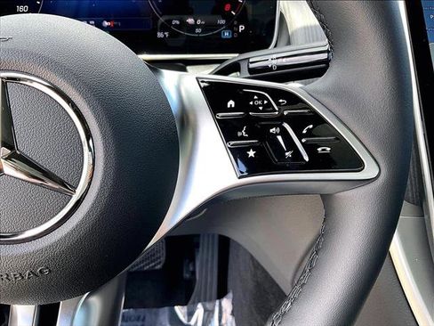 New 2026 Mercedes-Benz GLC 350e 4MATIC image 21
