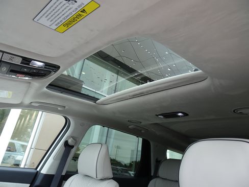 Used 2025 Hyundai Palisade Calligraphy AWD/4WD image 12
