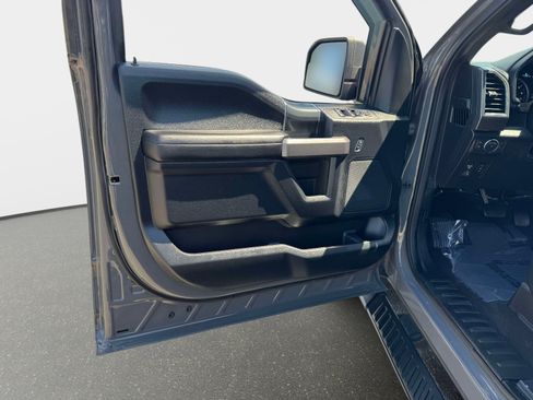 Used 2020 Ford F150 XLT w/ Equipment Group 302A Luxury AWD/4WD image 20