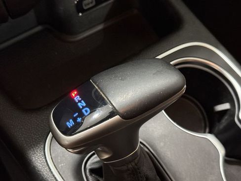 Used 2020 Dodge Durango Citadel RWD image 16