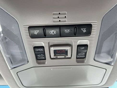 Certified 2019 Toyota RAV4 Limited w/ Carpet Mat Package AWD/4WD image 34