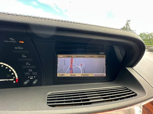 Used 2009 Mercedes-Benz S 63 AMG image 24