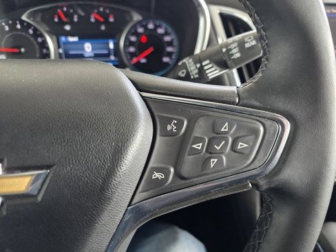 Used 2024 Chevrolet Equinox LT FWD image 14