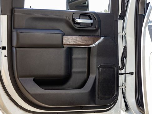 Used 2021 GMC Sierra 2500 Denali w/ Denali Ultimate Package image 38