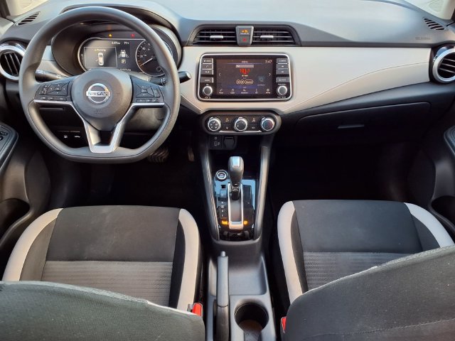 Used 2021 Nissan Versa SV FWD image 8