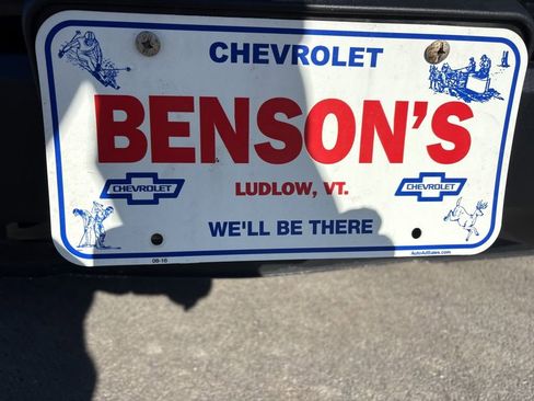 Used 2020 Chevrolet Silverado 1500 Custom w/ Custom Value Package image 7