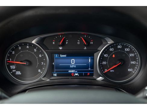 Used 2023 GMC Terrain SLE w/ Driver Convenience Package FWD image 22