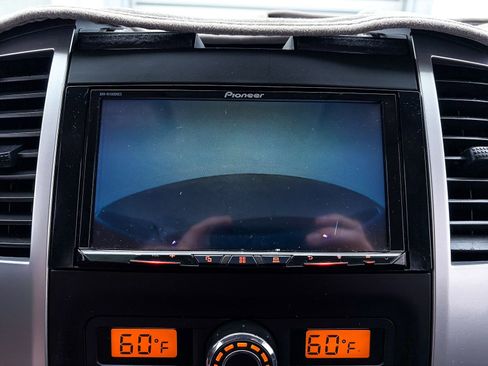 Used 2018 Nissan Frontier SV w/ Value Truck Package image 4