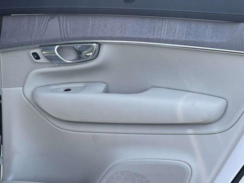 Used 2026 Volvo XC90 B6 Ultra w/ Lounge Package image 51