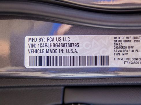 New 2025 Jeep Grand Cherokee Limited image 35