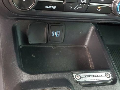 Used 2023 Ford Bronco 4-Door AWD/4WD image 22
