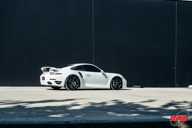 Used 2015 Porsche 911 Turbo AWD/4WD image 51