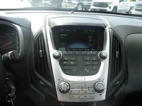 Used 2017 Chevrolet Equinox Premier w/ Enhanced Convenience Package AWD/4WD image 20