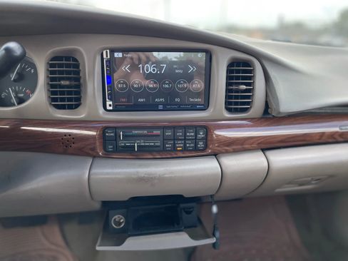 Used 2000 Buick Le Sabre Custom w/ Prestige Opt Pkg image 21