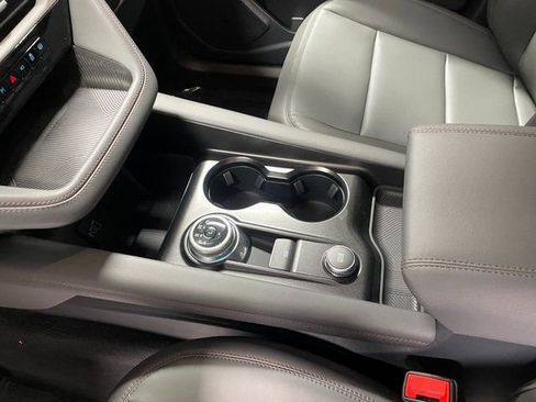 New 2026 Ford Explorer Active AWD/4WD image 17