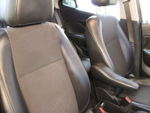 Used 2020 Buick Encore Preferred w/ Safety Package FWD image 10