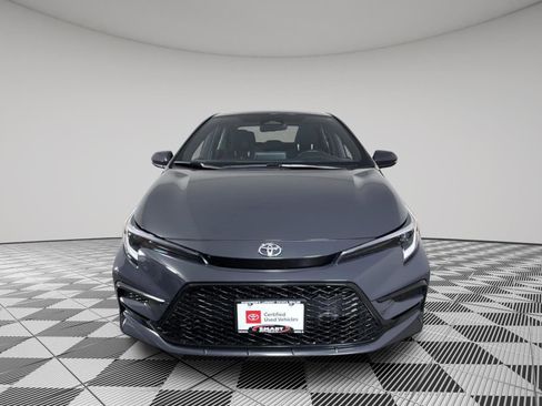 Used 2024 Toyota Corolla SE w/ SE Premium Package image 17