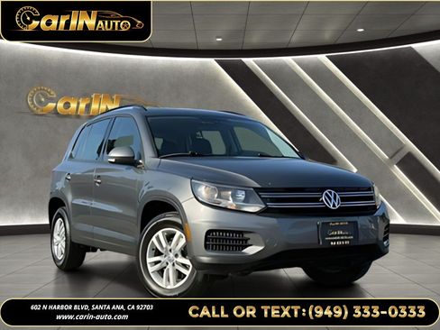 Used 2017 Volkswagen Tiguan S FWD image 3