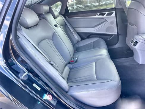 Used 2015 Hyundai Genesis 3.8 w/ Option Group 04 image 14