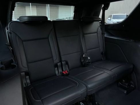 Used 2021 GMC Yukon Denali w/ Denali Premium Package AWD/4WD image 34