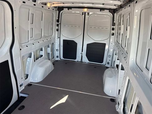 New 2025 Mercedes-Benz Sprinter 2500 image 18