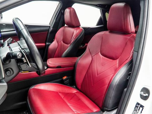 Used 2024 Lexus NX 300h AWD w/ Vision Package image 33