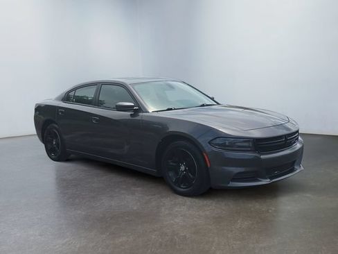 Used 2021 Dodge Charger SXT w/ Leather Interior Group RWD image 7