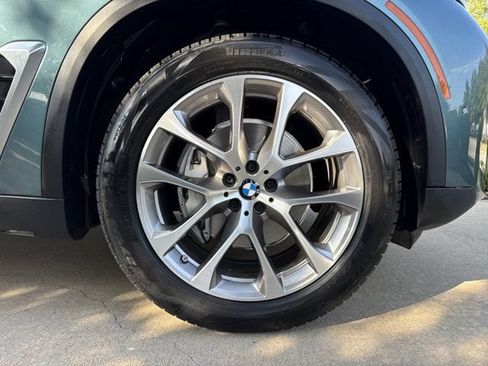Used 2024 BMW X5 xDrive40i w/ Premium Package AWD/4WD image 30
