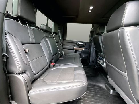 Used 2022 Chevrolet Silverado 2500 High Country AWD/4WD image 20