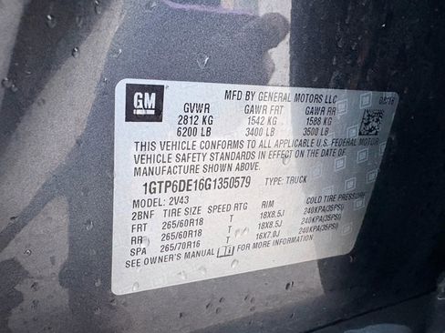 Used 2016 GMC Canyon SLT w/ Driver Alert Package image 22