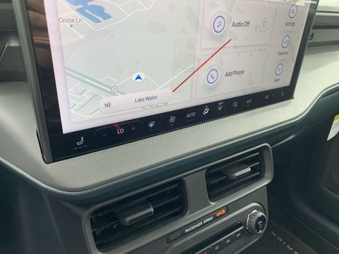 New 2025 Ford Maverick Lariat w/ Black Appearance Package AWD/4WD image 24