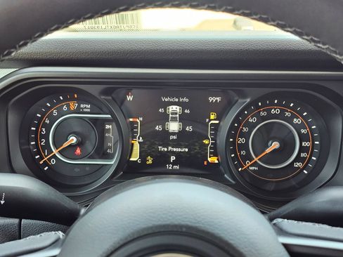 New 2026 Jeep Gladiator Willys AWD/4WD image 10