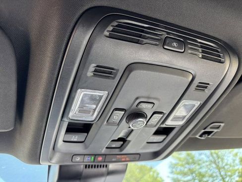 Used 2025 GMC Yukon AT4 Ultimate w/ LPO, Floor Liner Package AWD/4WD image 49