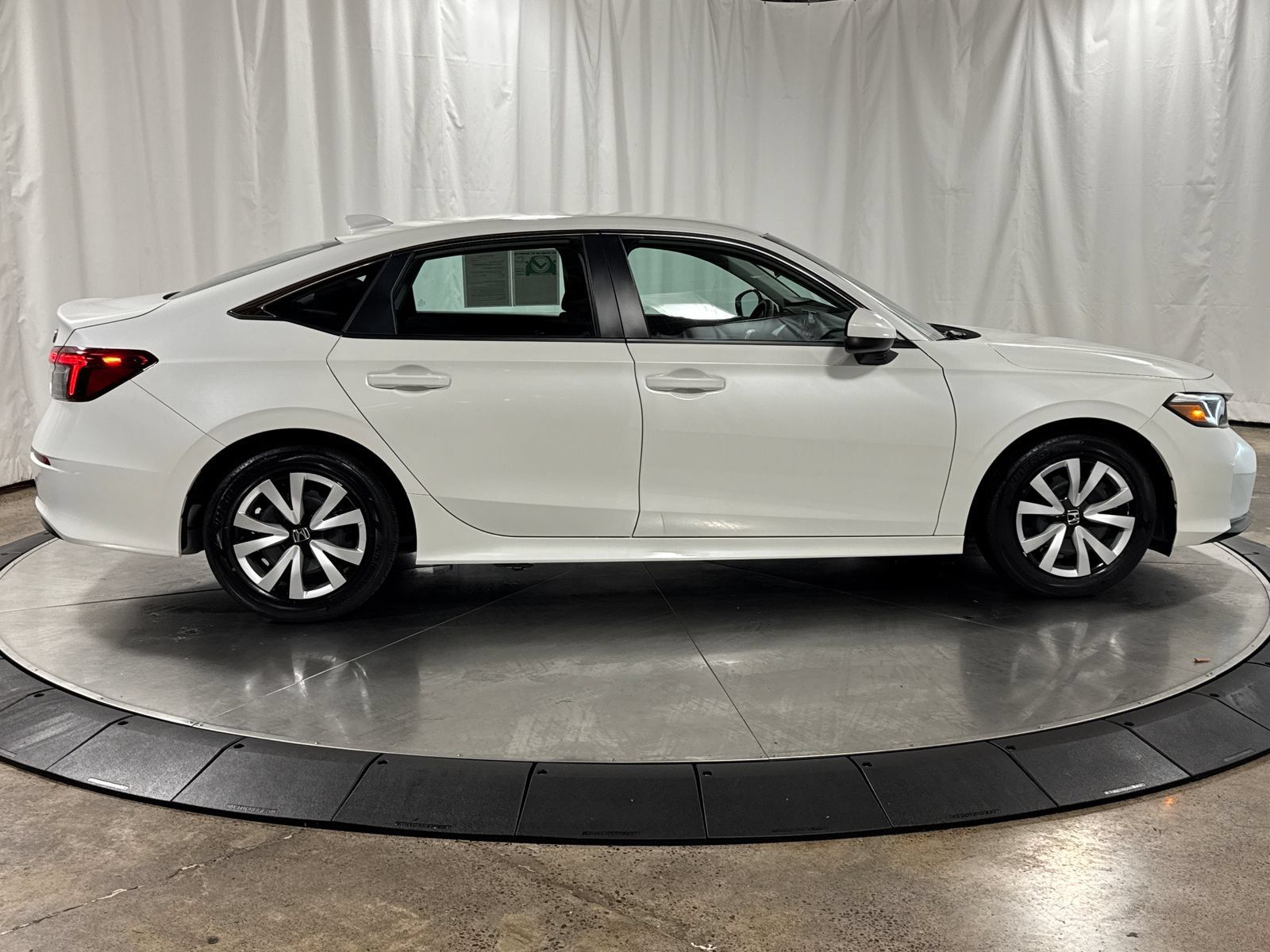Used 2025 Honda Civic LX image 6