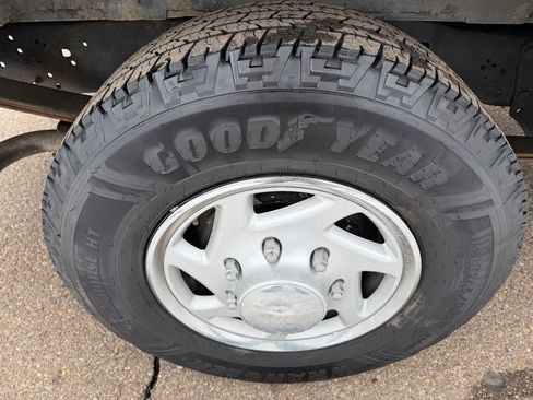 Used 2007 Ford E-250 and Econoline 250 image 17