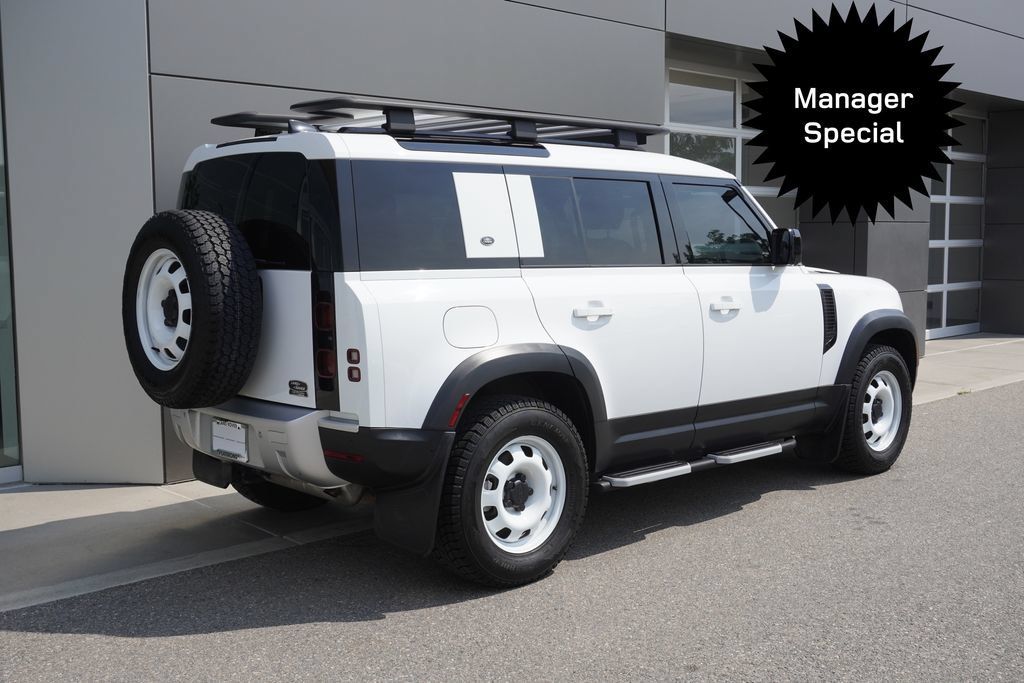 Used 2023 Land Rover Defender 110 S AWD/4WD image 4