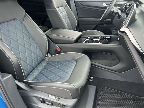 New 2026 Volkswagen Atlas Cross Sport SEL Premium R-Line image 7