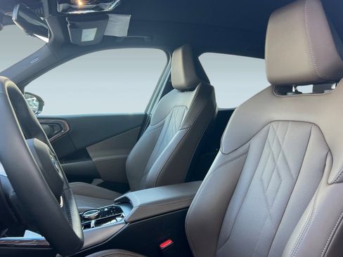 Used 2025 BMW X3 xDrive30i w/ Convenience Package image 21