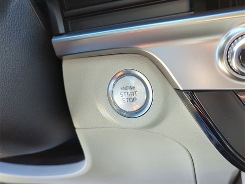 New 2025 Kia Telluride S image 28