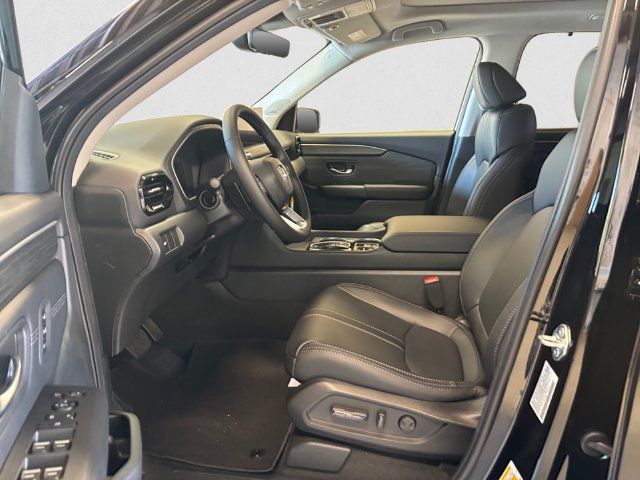 New 2026 Honda Pilot Touring image 10