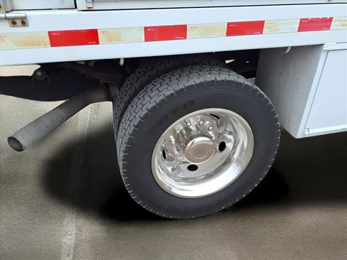 Used 2020 Ford F450 XL w/ Power Equipment Group image 11