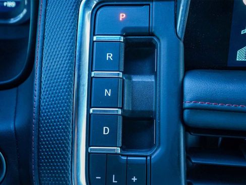 Used 2022 Chevrolet Tahoe RST w/ Luxury Package image 17