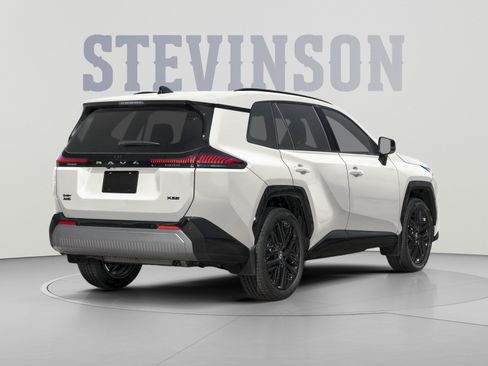 Used 2026 Toyota RAV4 SE w/ Convenience Package FWD image 2