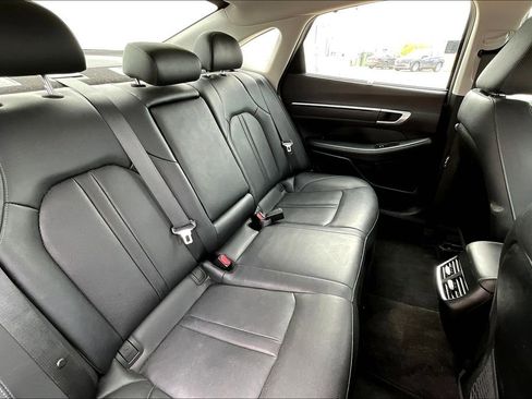 Used 2022 Hyundai Sonata Limited image 34